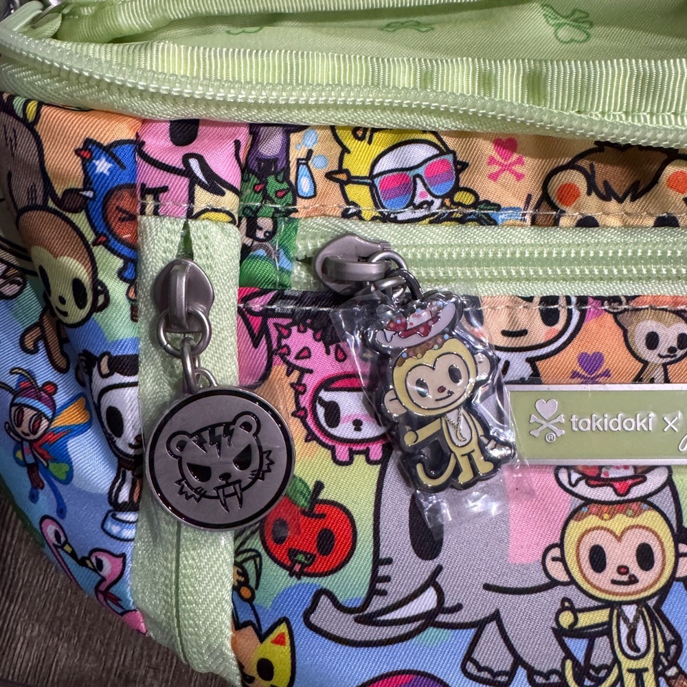 Tokidoki x JuJuBe Fanny pack - Picture 6 of 9